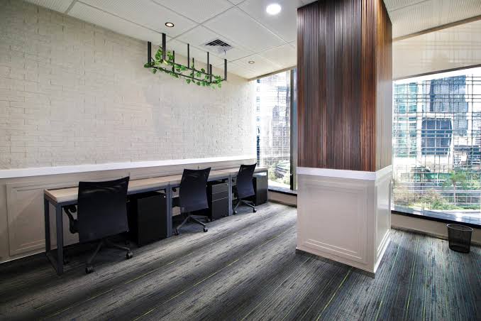 Dedicated Desk atau Private Office